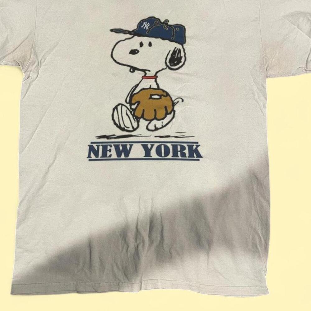 Snoopy New York Yankees Graphic Tee White And Blue Sportswear